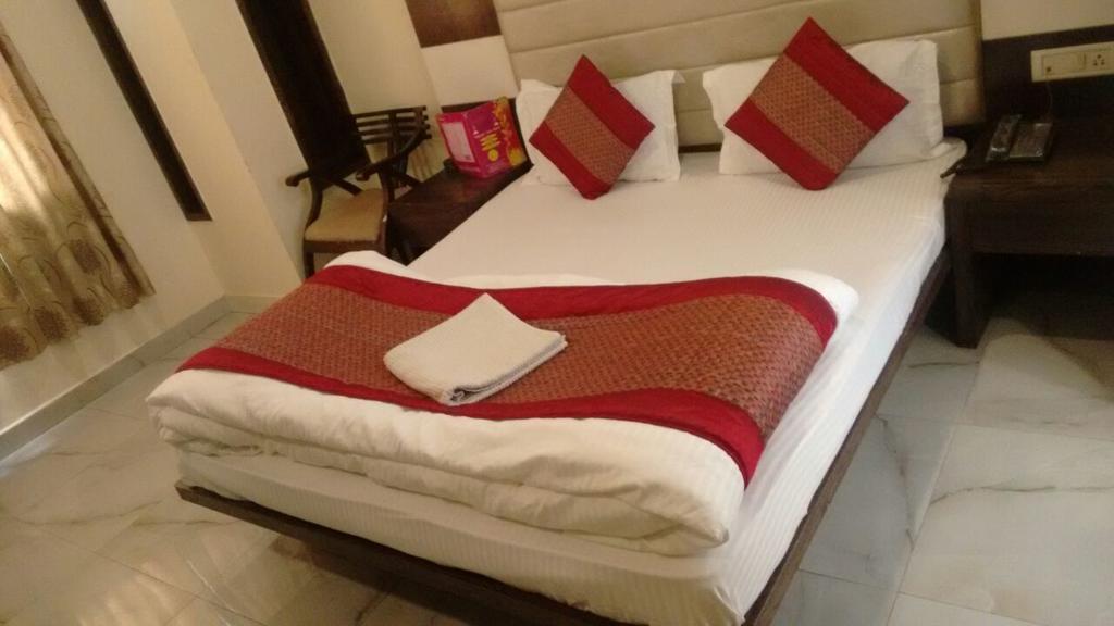 Hotel Saffron Inn New Delhi Eksteriør bilde