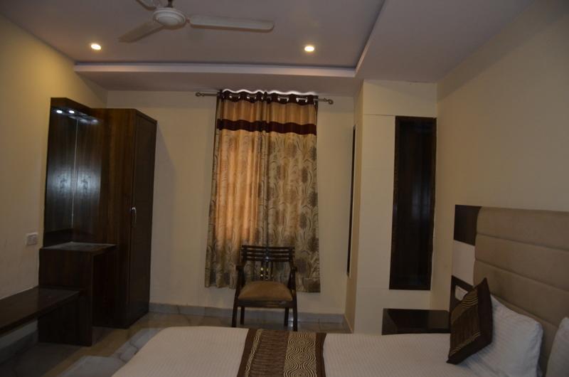 Hotel Saffron Inn New Delhi Eksteriør bilde