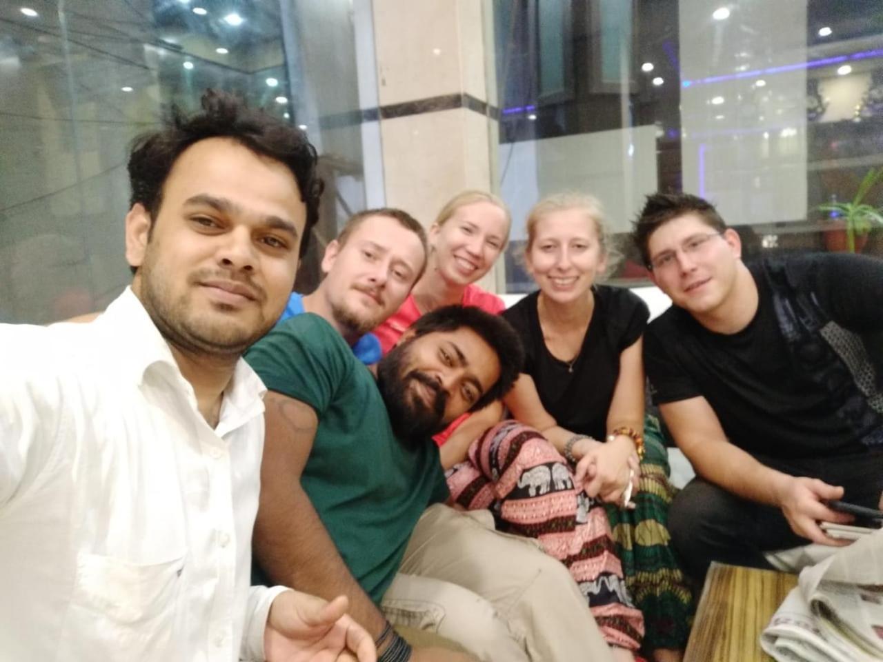 Hotel Saffron Inn New Delhi Eksteriør bilde